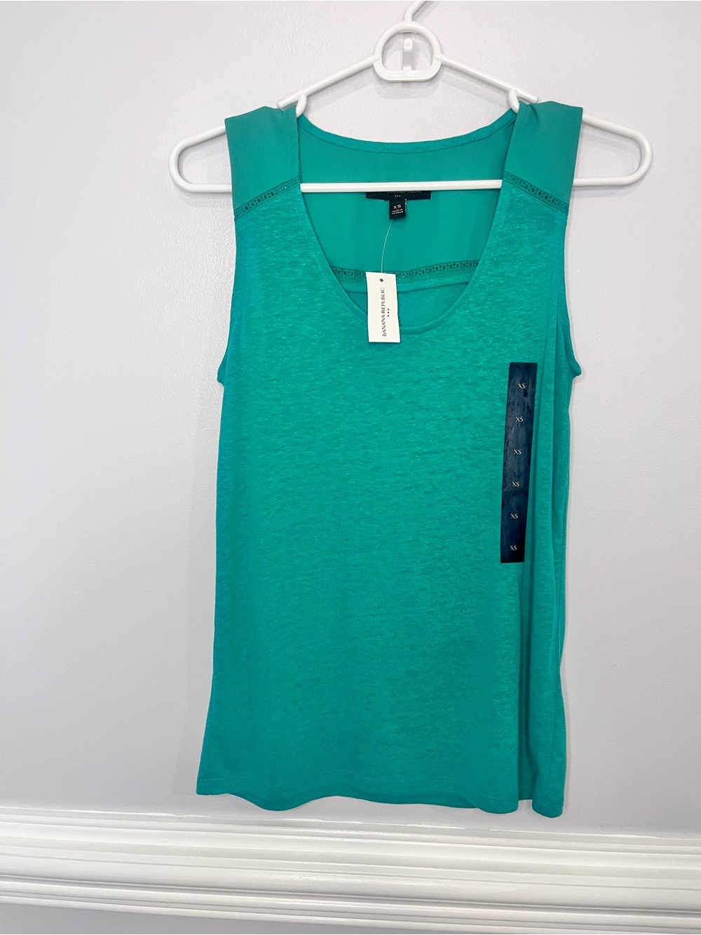 Banana Republic Teal Scoop Neck Tank Top